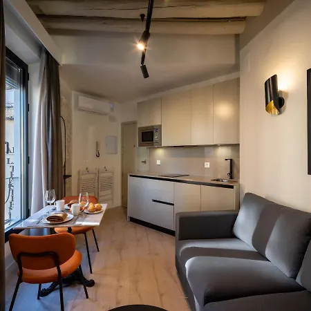 Home4u, Plaza Nueva 1 *